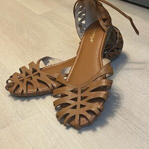 Cat & Jack Brown Huarache Sandals